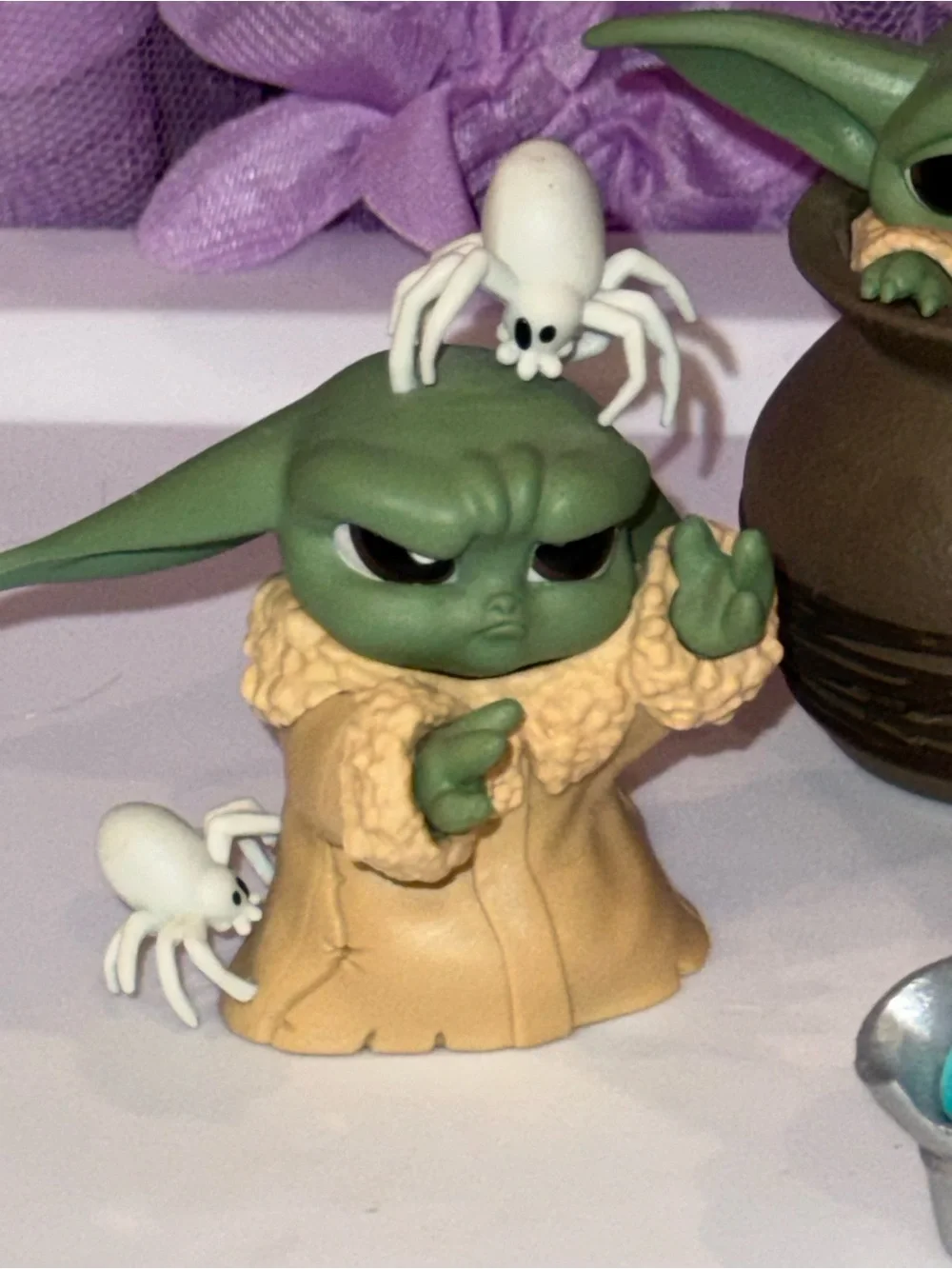 Star Wars The Mandalorian Grogu The Child Small Figure Lot 3 Spider Frog Pot